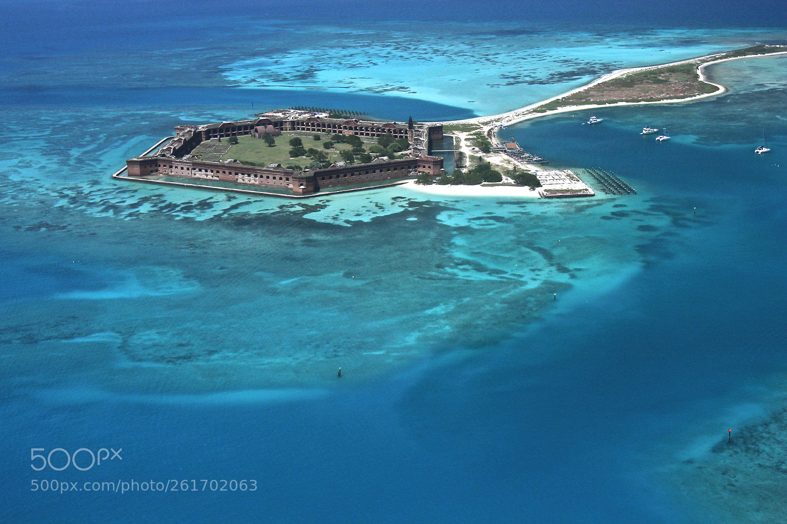 Canon EOS 550D (EOS Rebel T2i / EOS Kiss X4) sample photo. Fort jefferson photography
