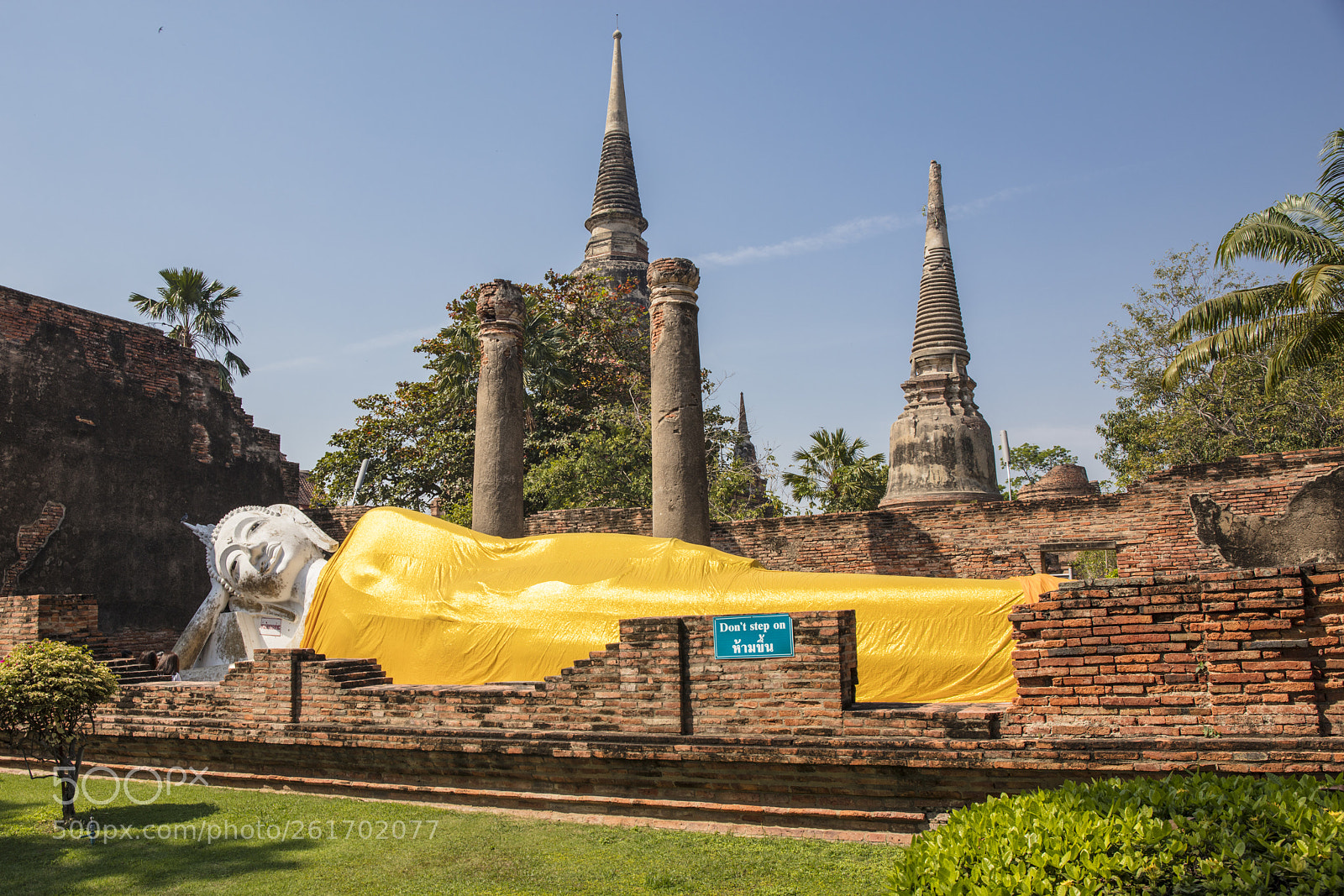 Canon EOS 5DS sample photo. Reclining buddha ancient capital photography