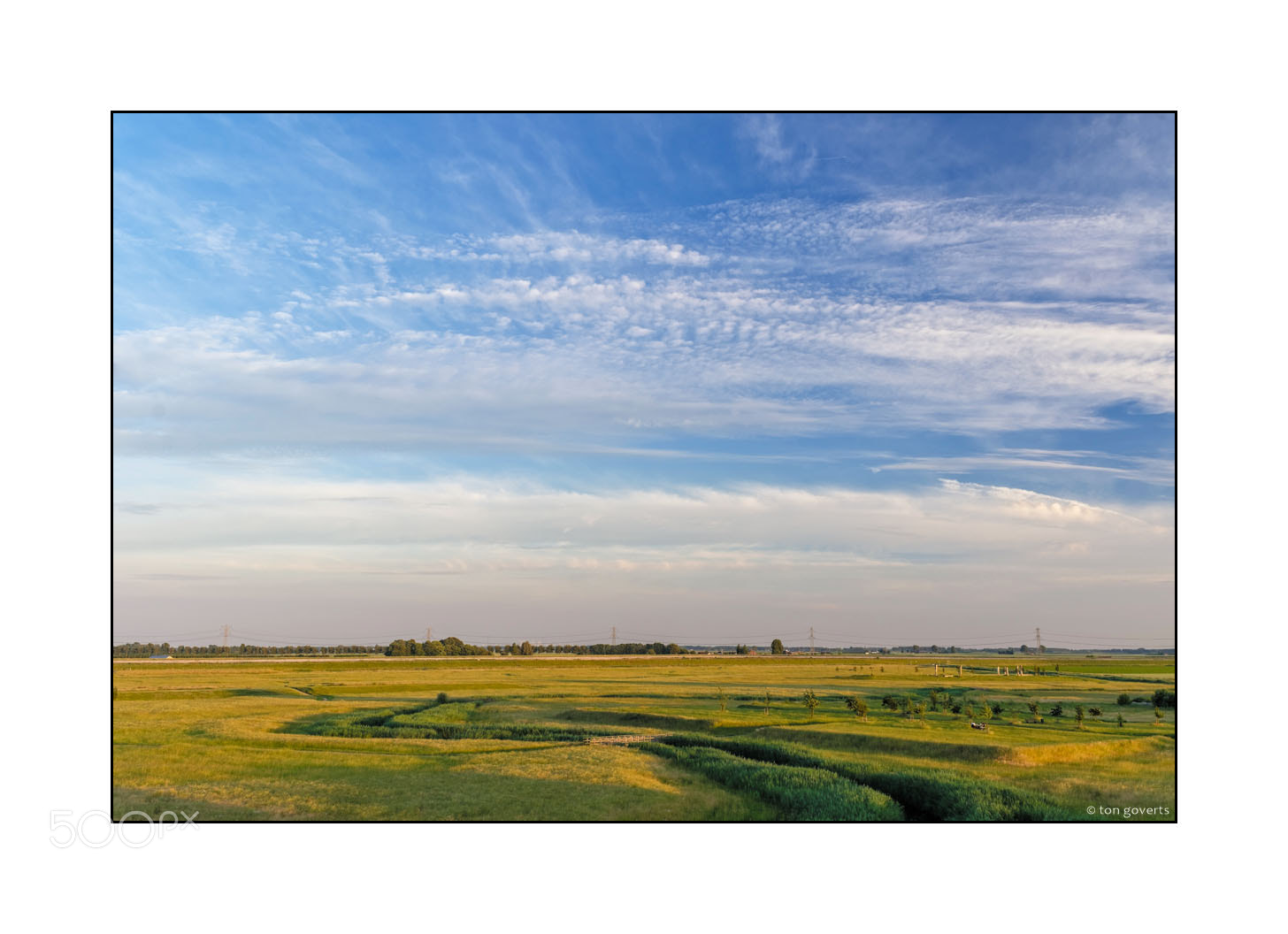 Fujifilm X-T2 sample photo. Last sunbeams over the photography