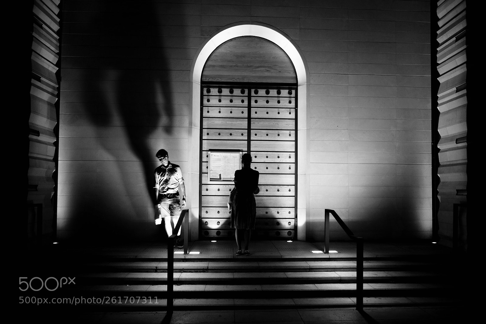 Fujifilm X-T2 sample photo. Closed door photography