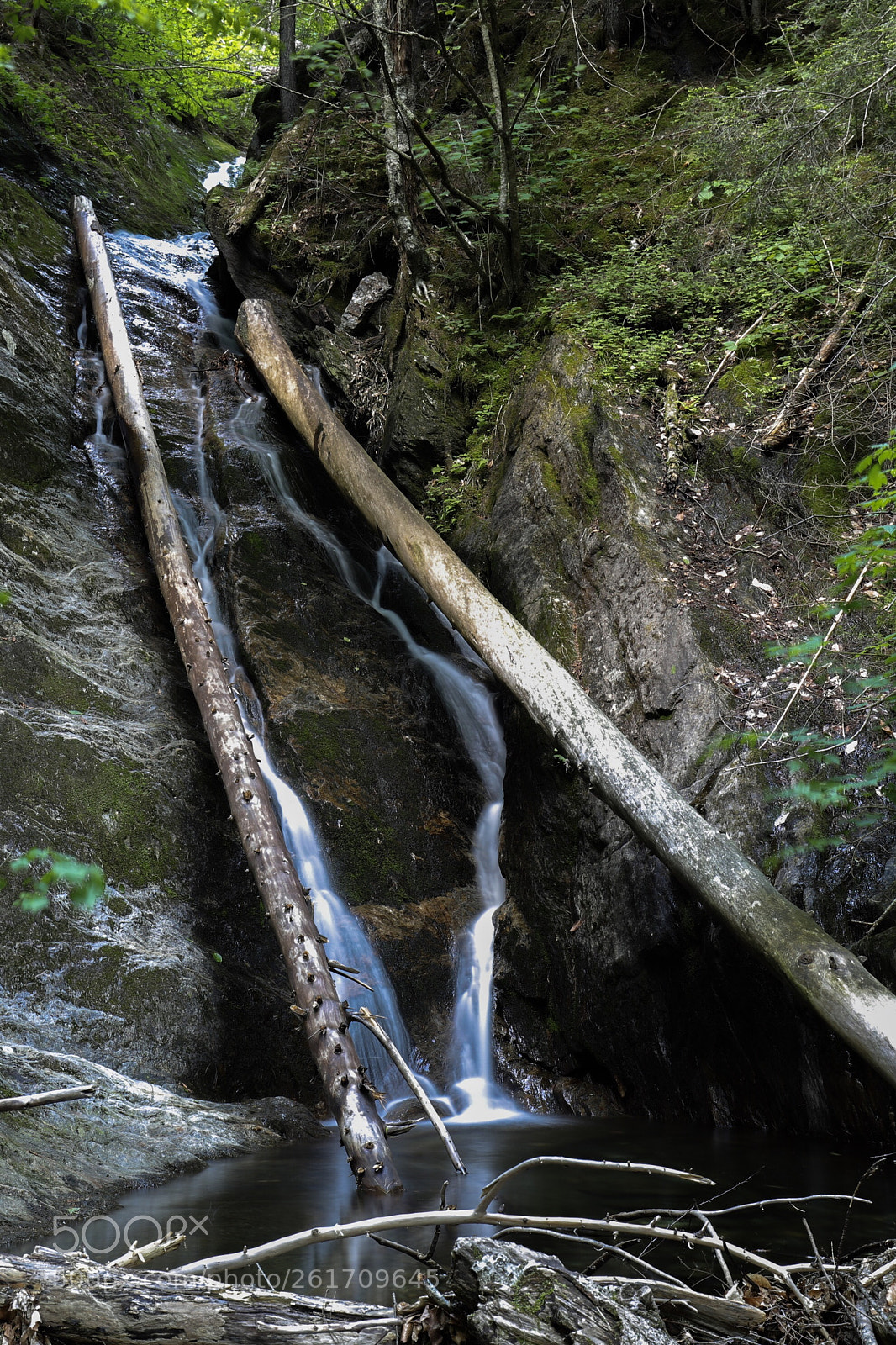 Canon EOS 5D Mark IV sample photo. Vermont waterfall photography