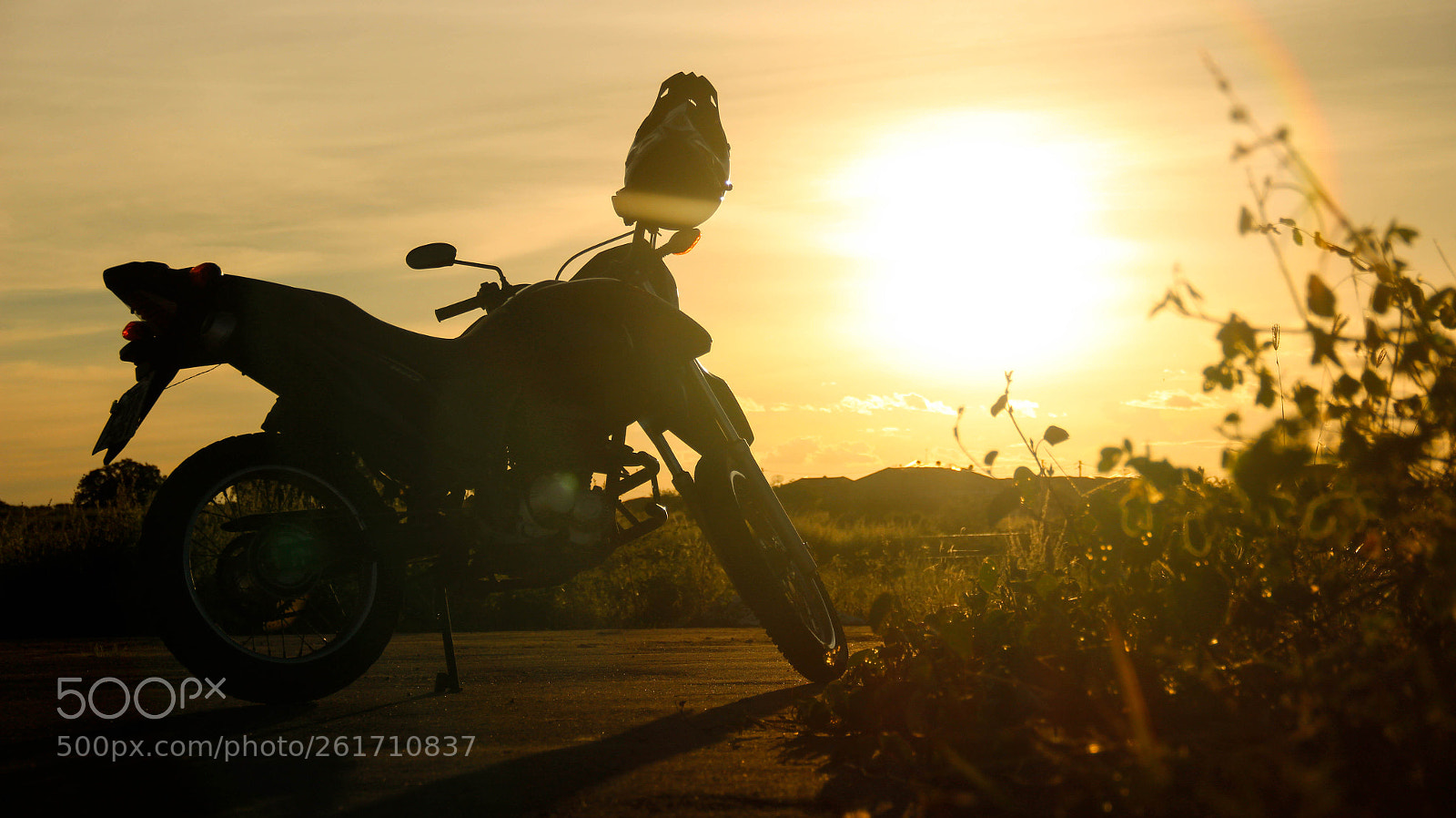 Canon EOS 600D (Rebel EOS T3i / EOS Kiss X5) sample photo. Sunset photography