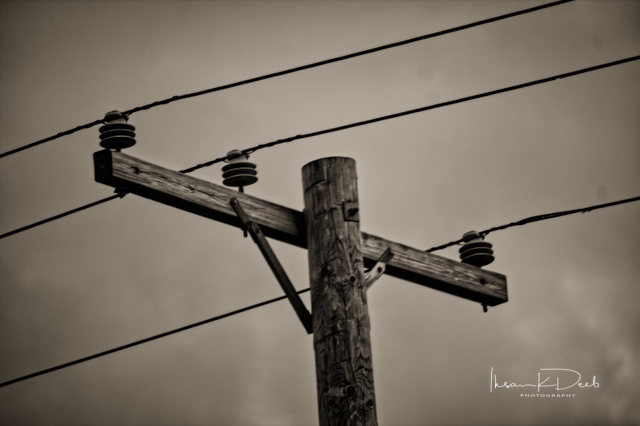 Canon EOS 700D (EOS Rebel T5i / EOS Kiss X7i) sample photo. Black and white  powerline photo photography