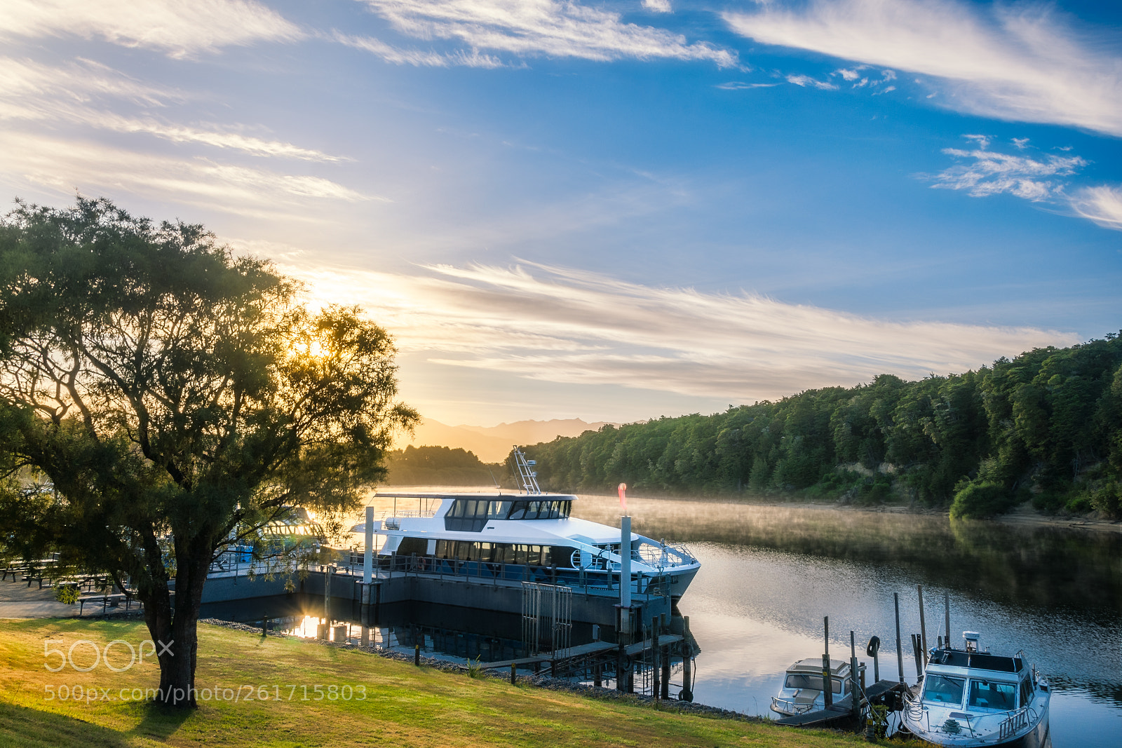 Nikon D90 sample photo. Sunrise cruise to doubtful photography