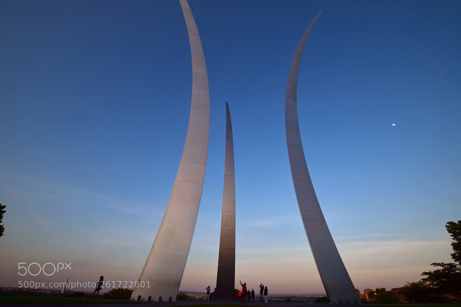Nikon D5300 sample photo. Memorial base photography