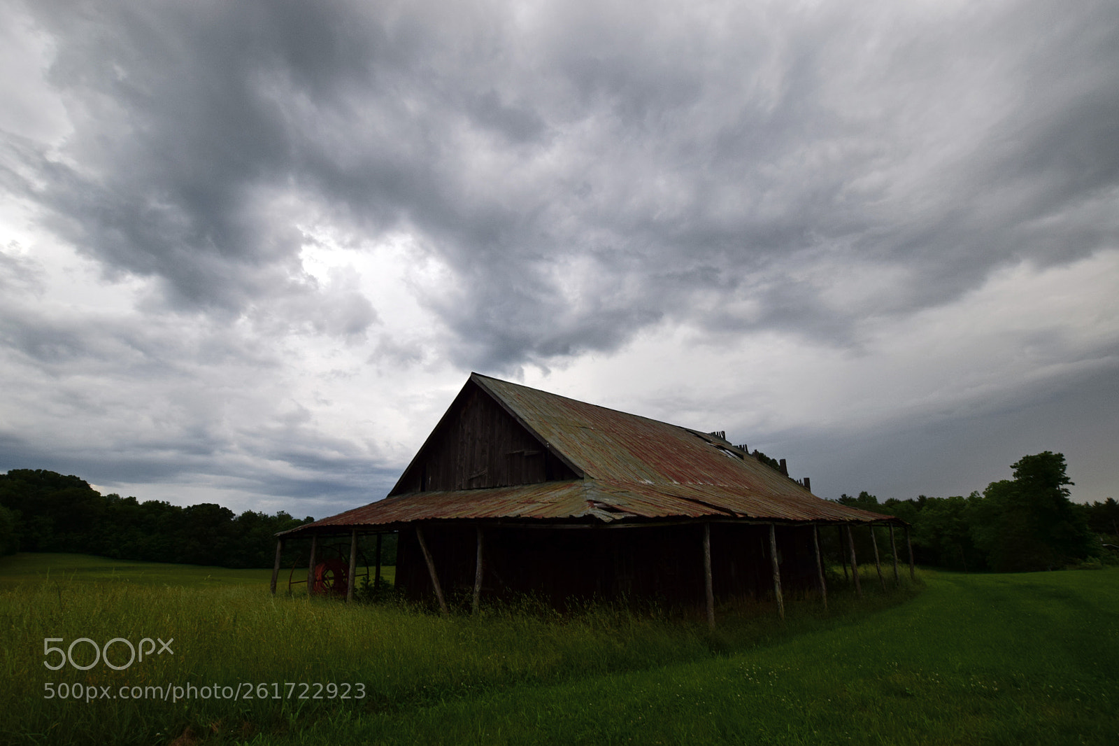 Nikon D5300 sample photo. Barn storming photography