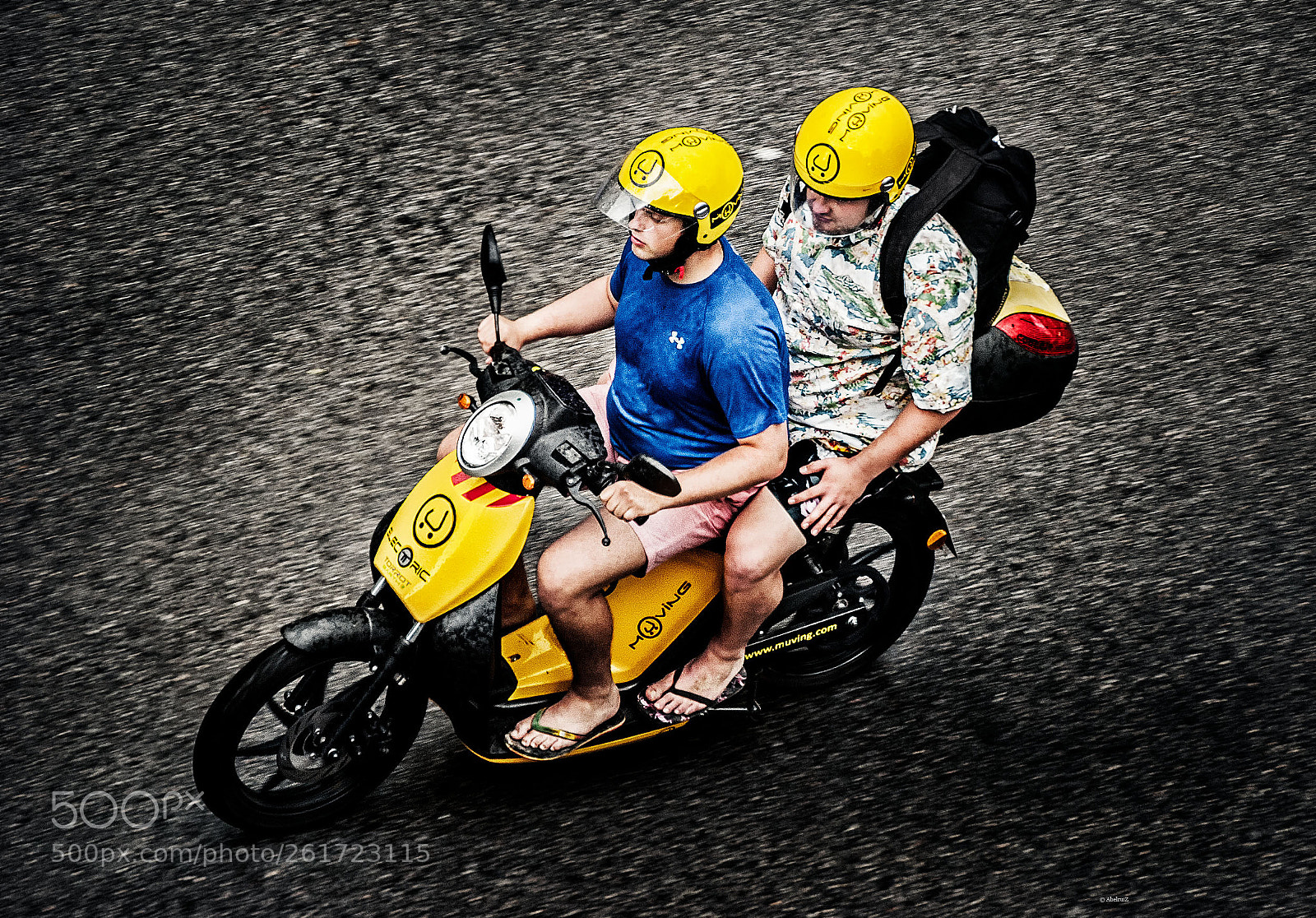 Nikon D700 sample photo. Urban transport photography
