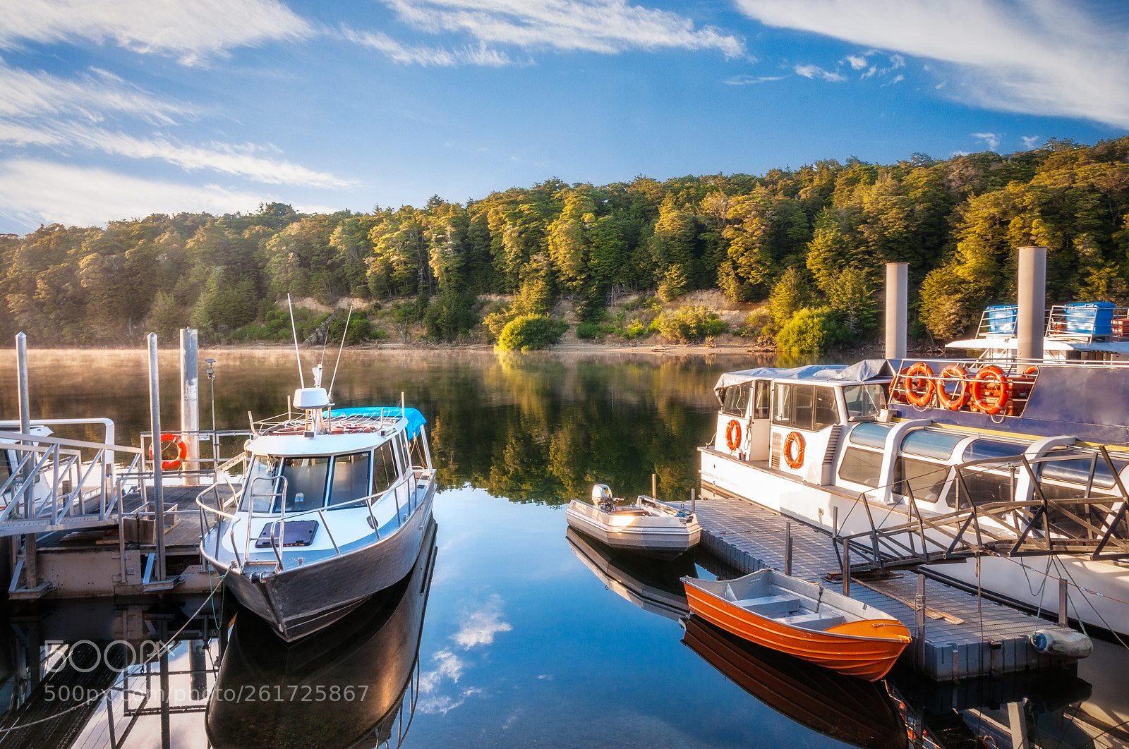 Nikon D90 sample photo. Early morning cruises to photography
