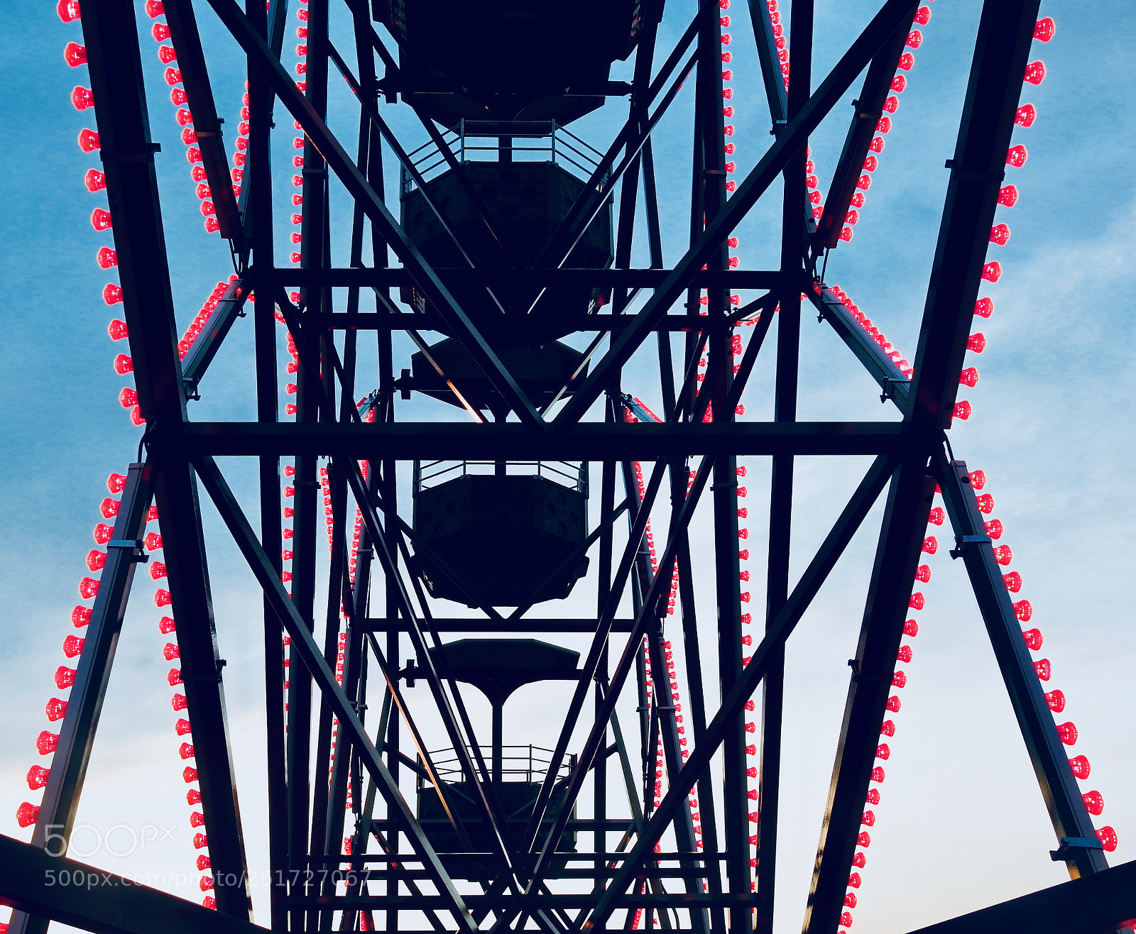 Nikon Coolpix P900 sample photo. Ferris wheel photography