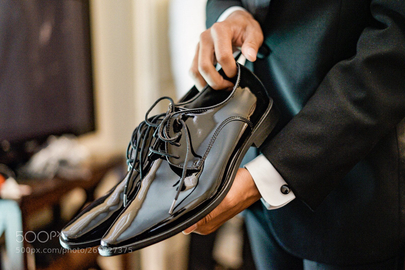 Sony a7 II sample photo. Groom prep photography