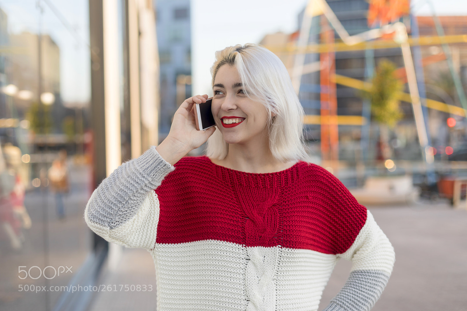 Canon EOS 5D Mark IV sample photo. Portrait of cheerful young photography