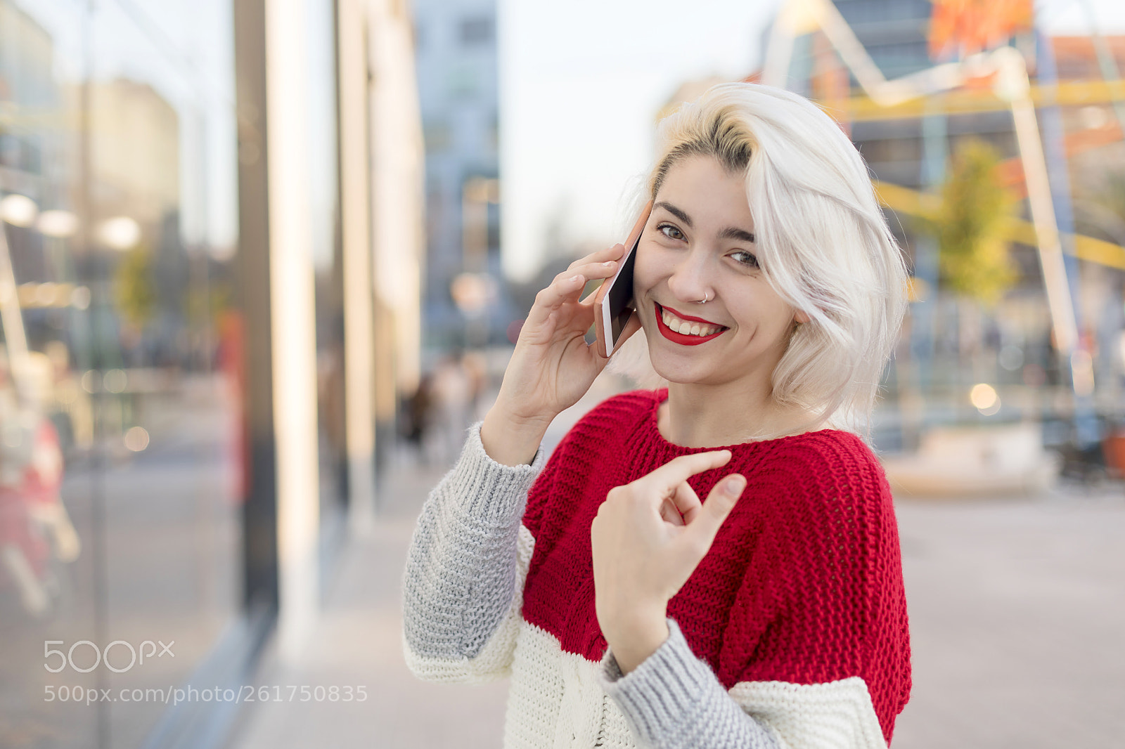 Canon EOS 5D Mark IV sample photo. Portrait of cheerful young photography