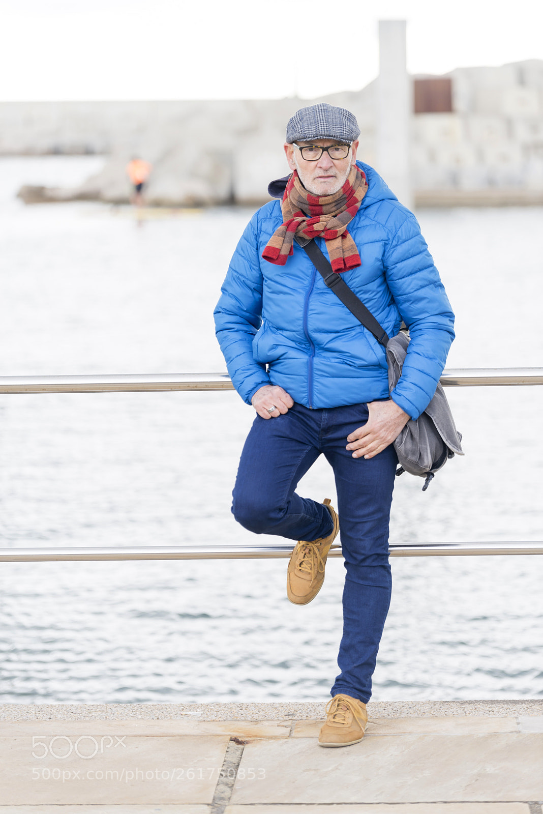 Nikon D610 sample photo. Portrait relaxed mature man photography