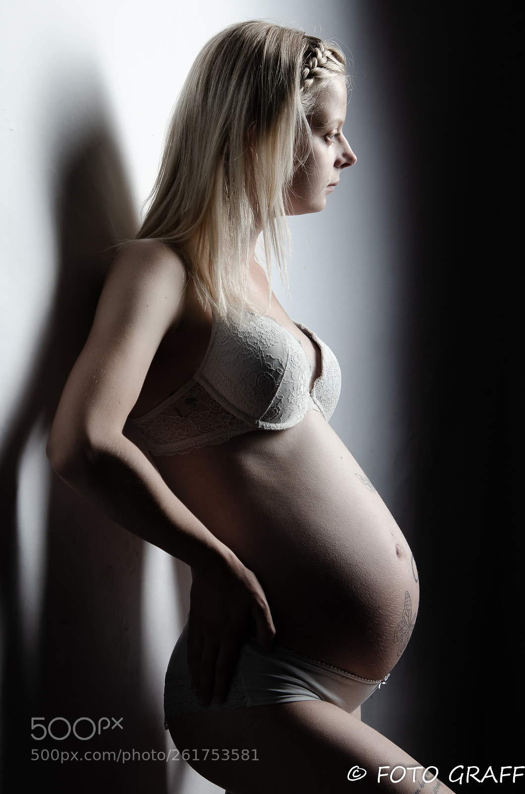 Nikon D7000 sample photo. Pregnant photography