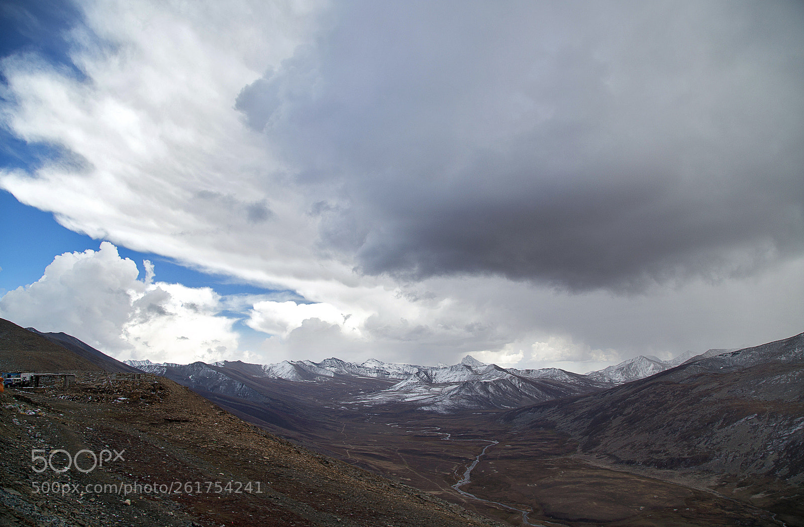 Canon EOS 6D sample photo. Clouds come floating into photography