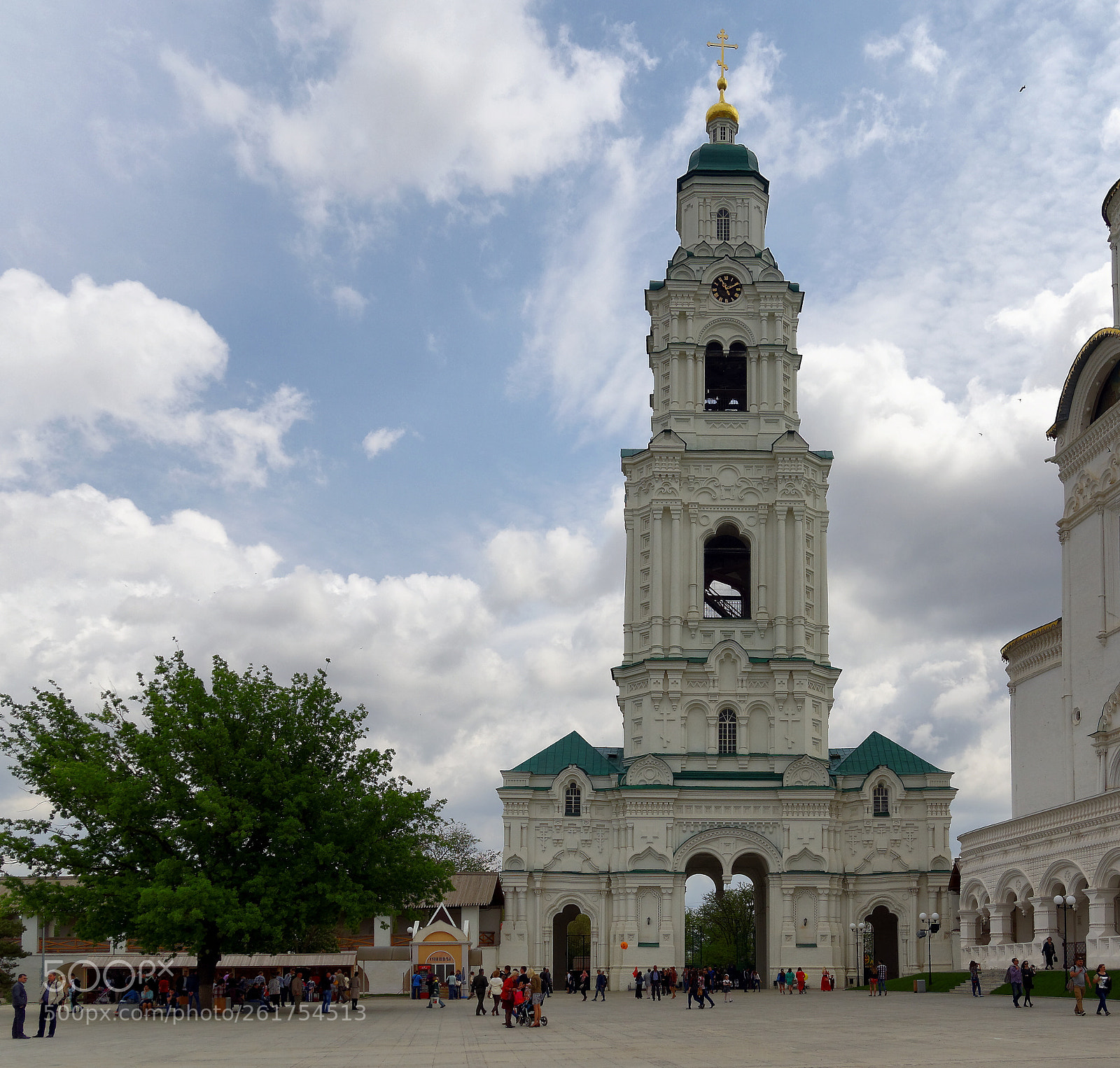 Olympus OM-D E-M10 sample photo. Astrakhan. kremlin. the cathedral photography