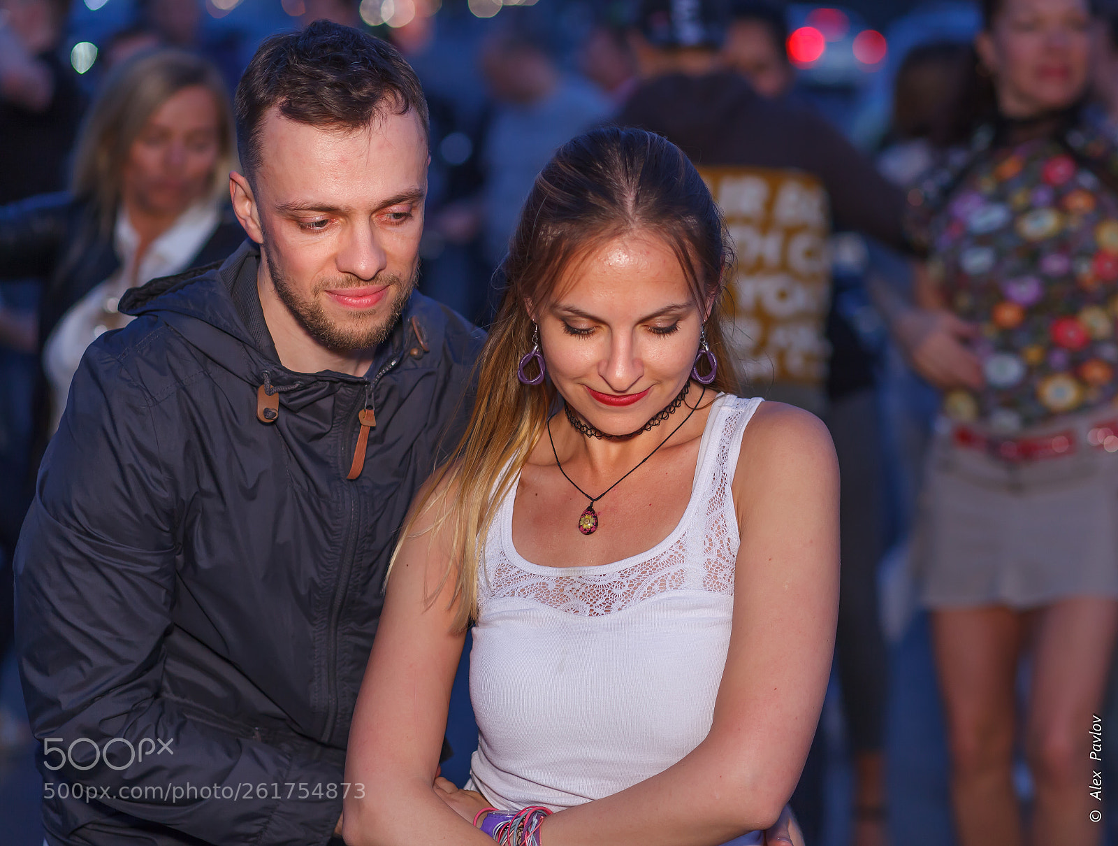 Canon EOS 5D Mark II sample photo. Night dance photography