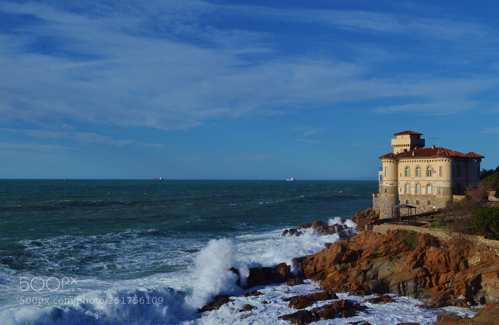 Nikon D3200 sample photo. House by the sea photography