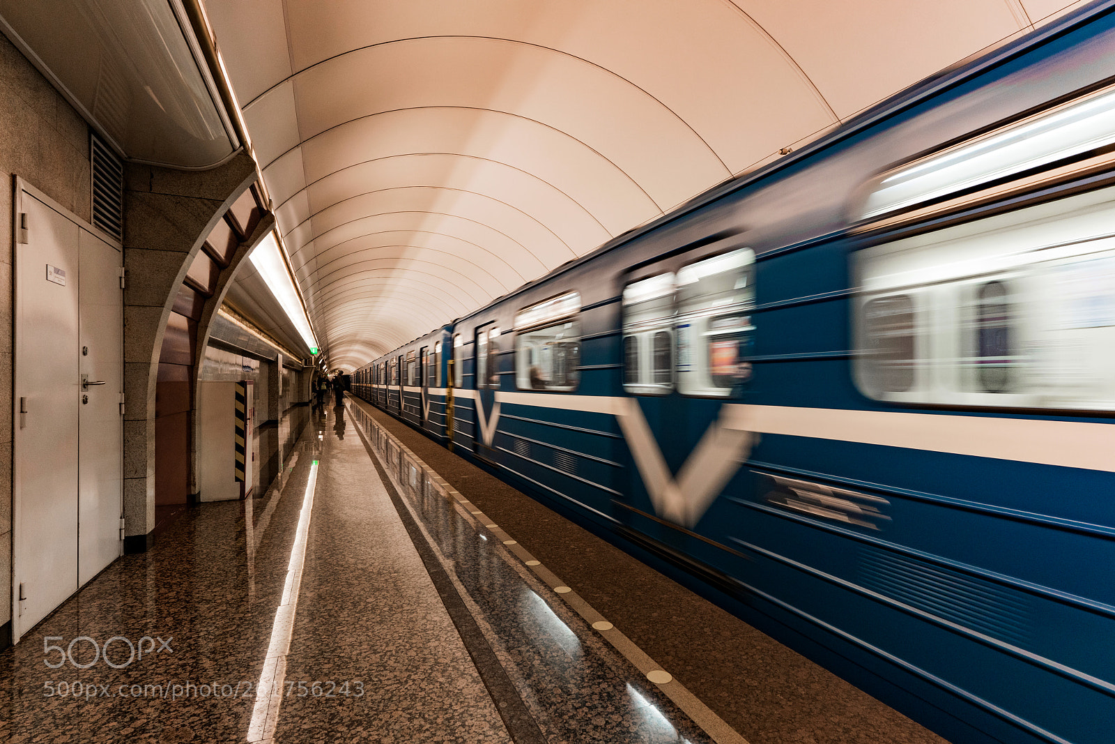 Sony a7R II sample photo. Underground. photography