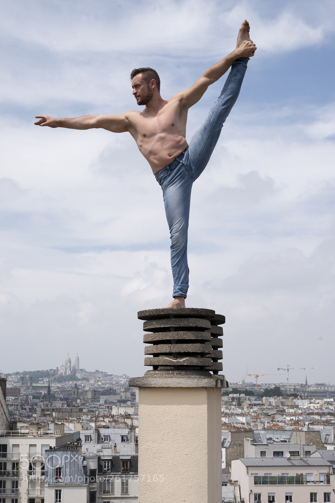 Sony a7R III sample photo. On the rooftops of photography