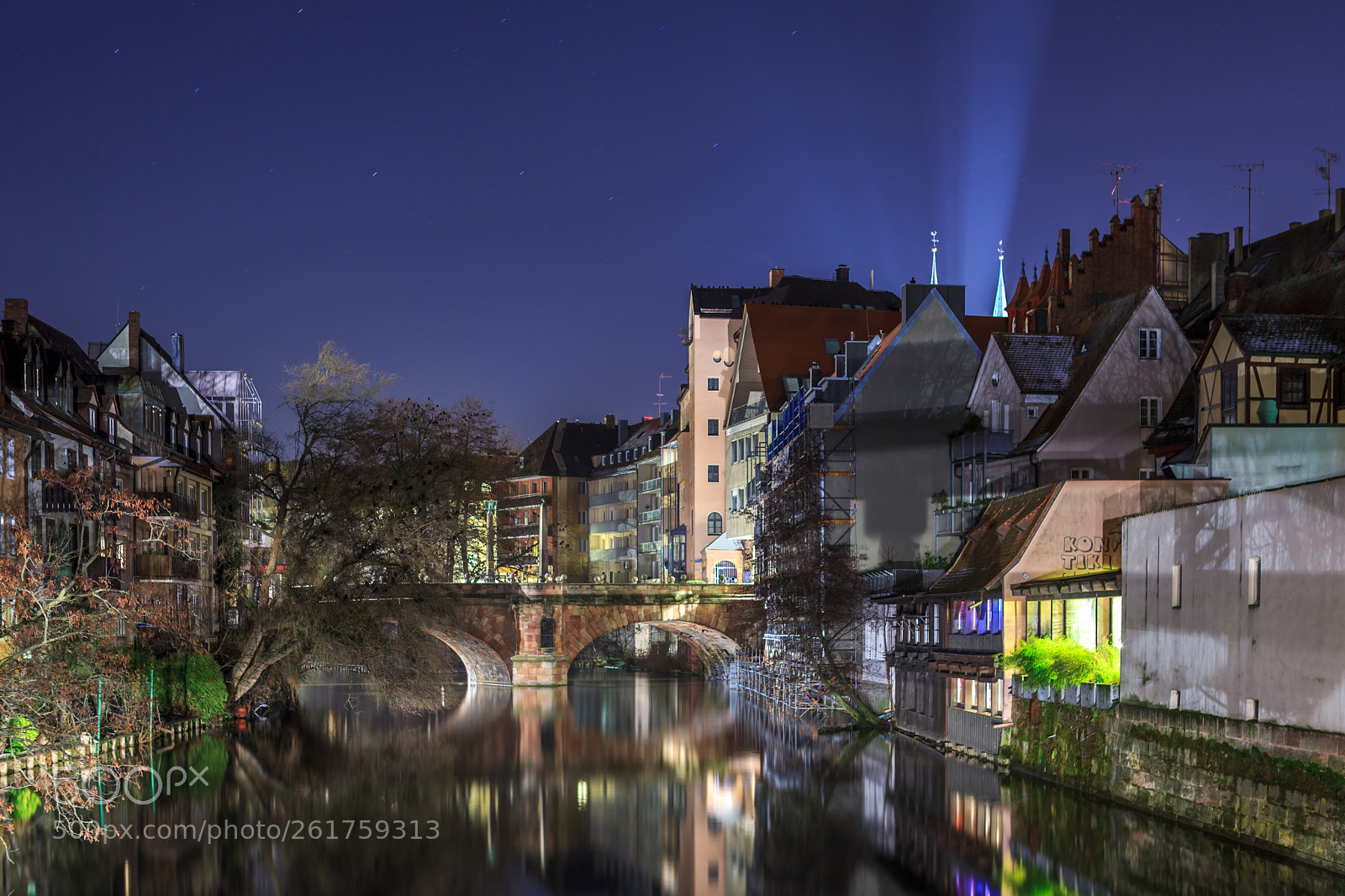 Canon EOS 5D Mark II sample photo. Night in nürnberg photography