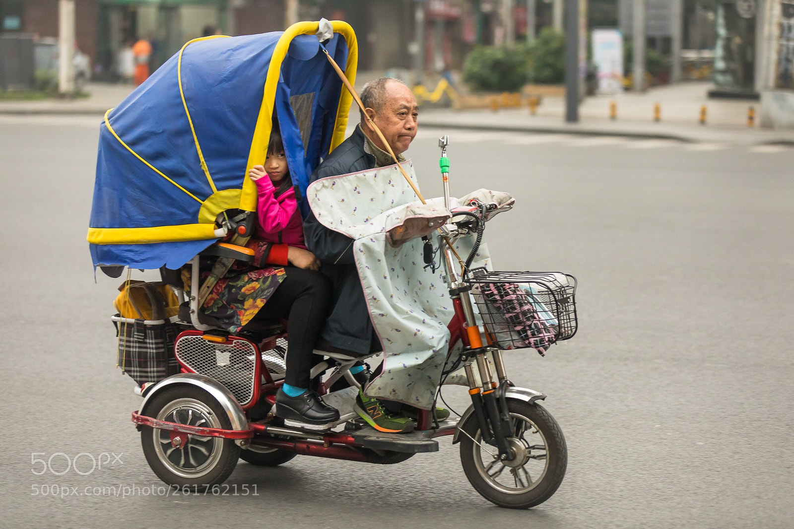 Canon EOS 5D Mark IV sample photo. Fitted photography