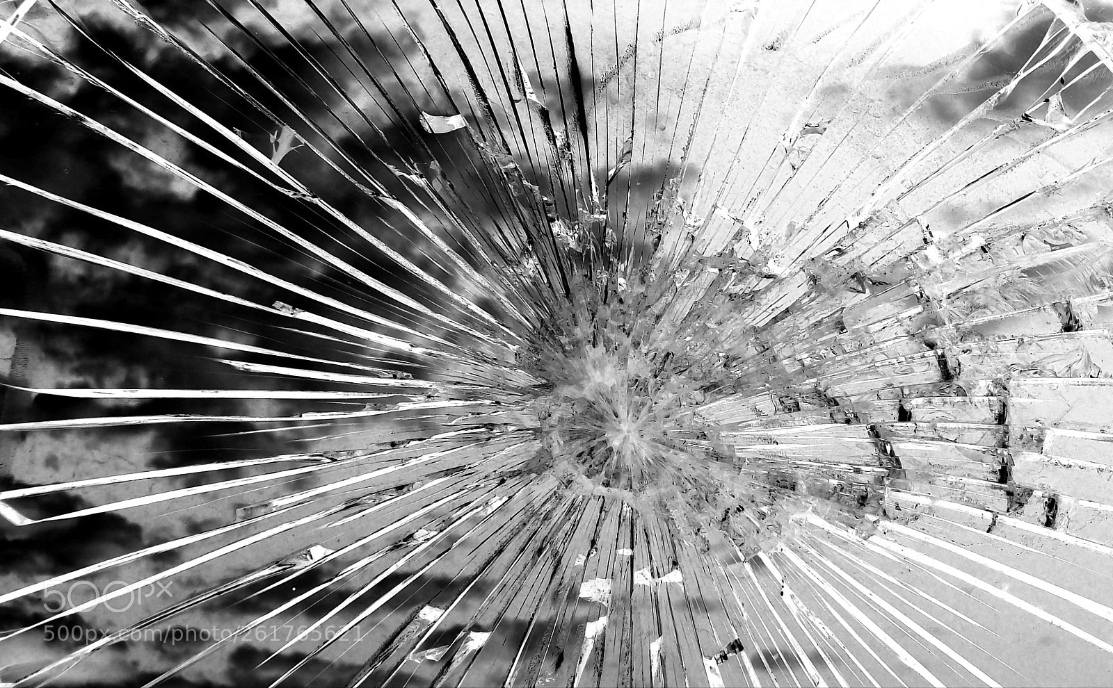 Kodak EasyShare C913 sample photo. Smashed photography