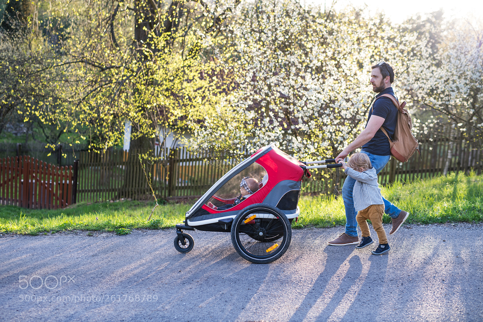 Nikon D5 sample photo. A father with toddler photography