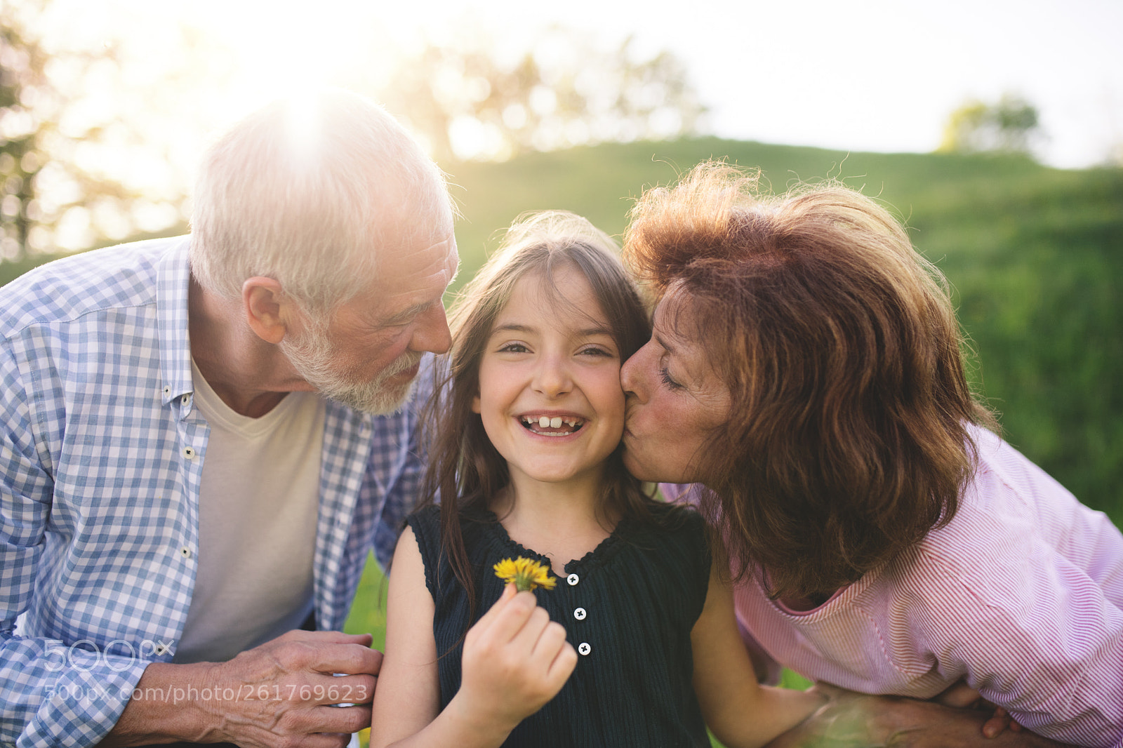 Nikon D5 sample photo. Senior couple with granddaughter photography