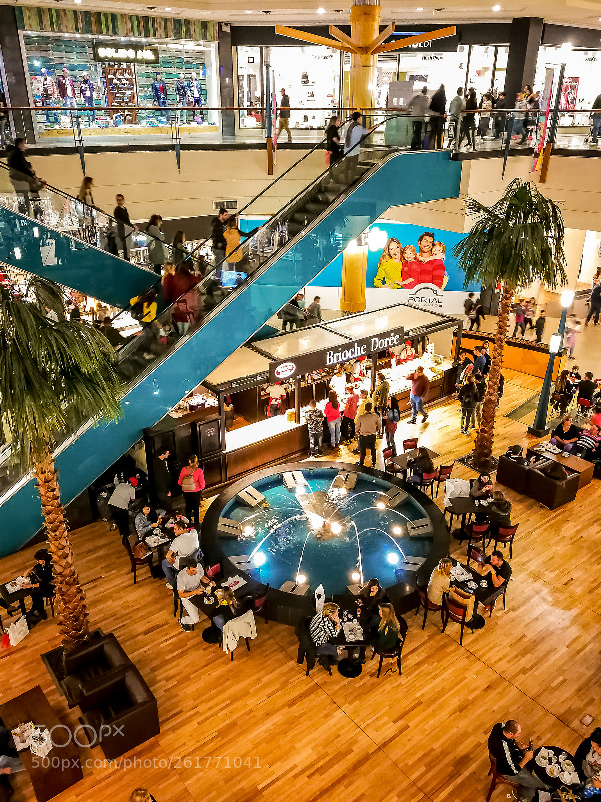 HUAWEI Mate 9 sample photo. Shopping. photography