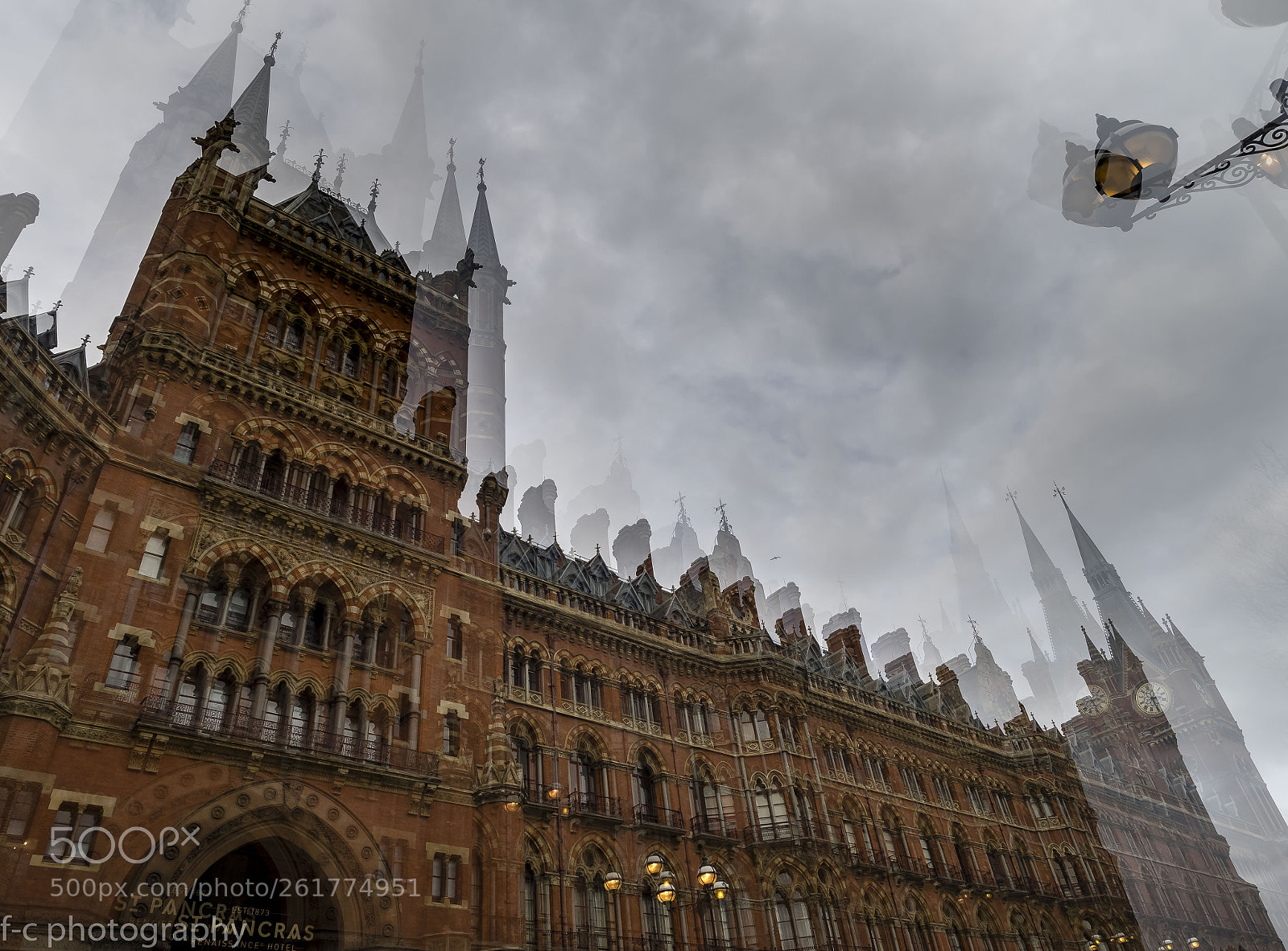 Olympus OM-D E-M1 sample photo. Saint pancras photography