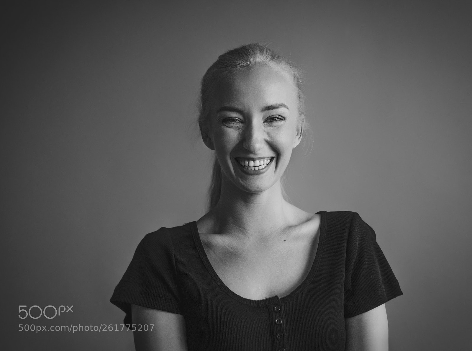 Canon EOS 5DS sample photo. Helena photography