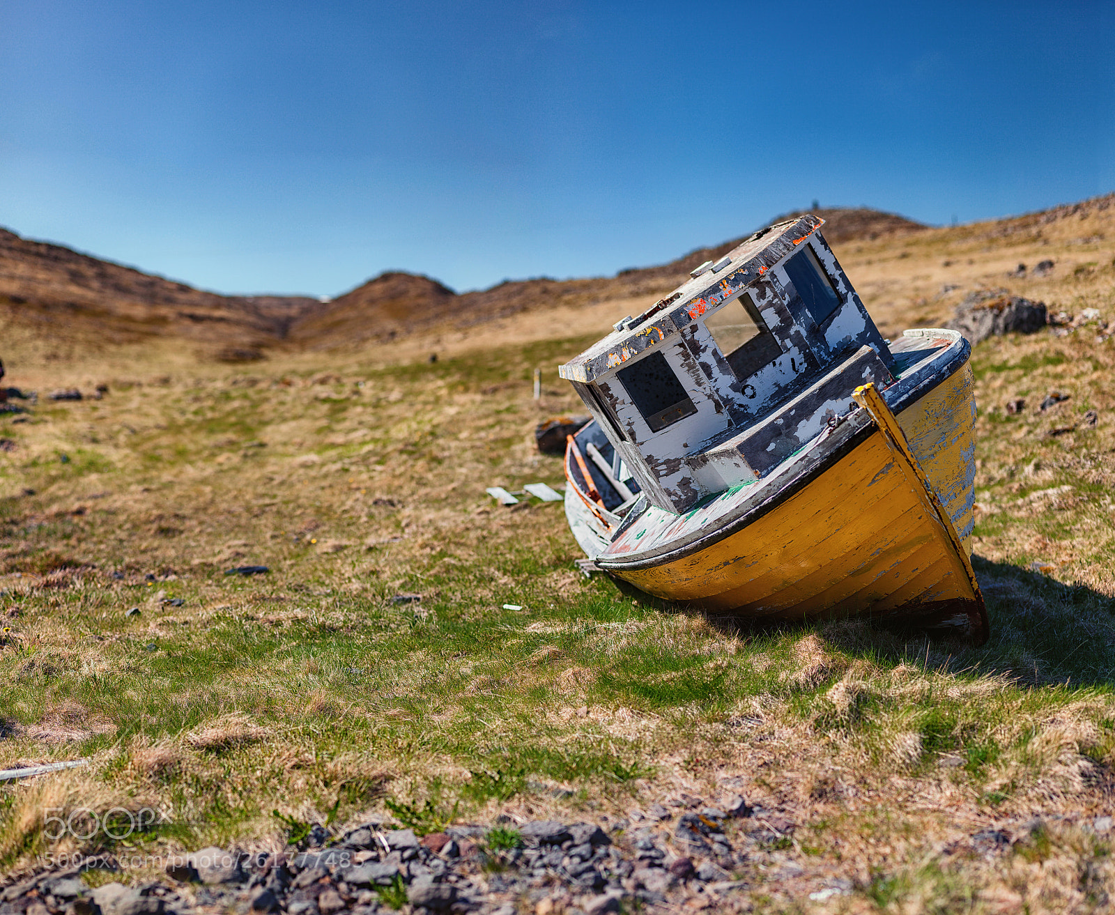 Canon EOS 5D Mark II sample photo. Old wooden boat on photography