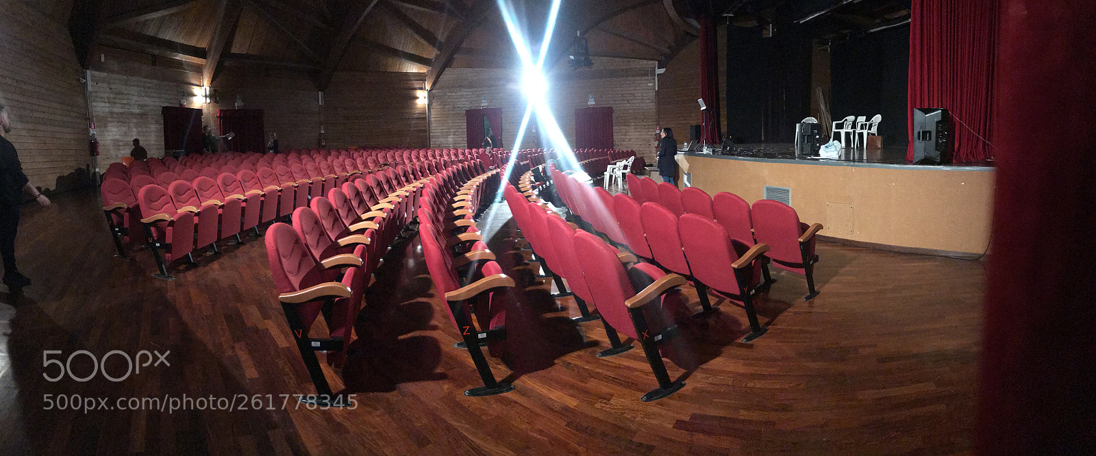 Apple iPhone 7 Plus sample photo. Il teatro
 photography