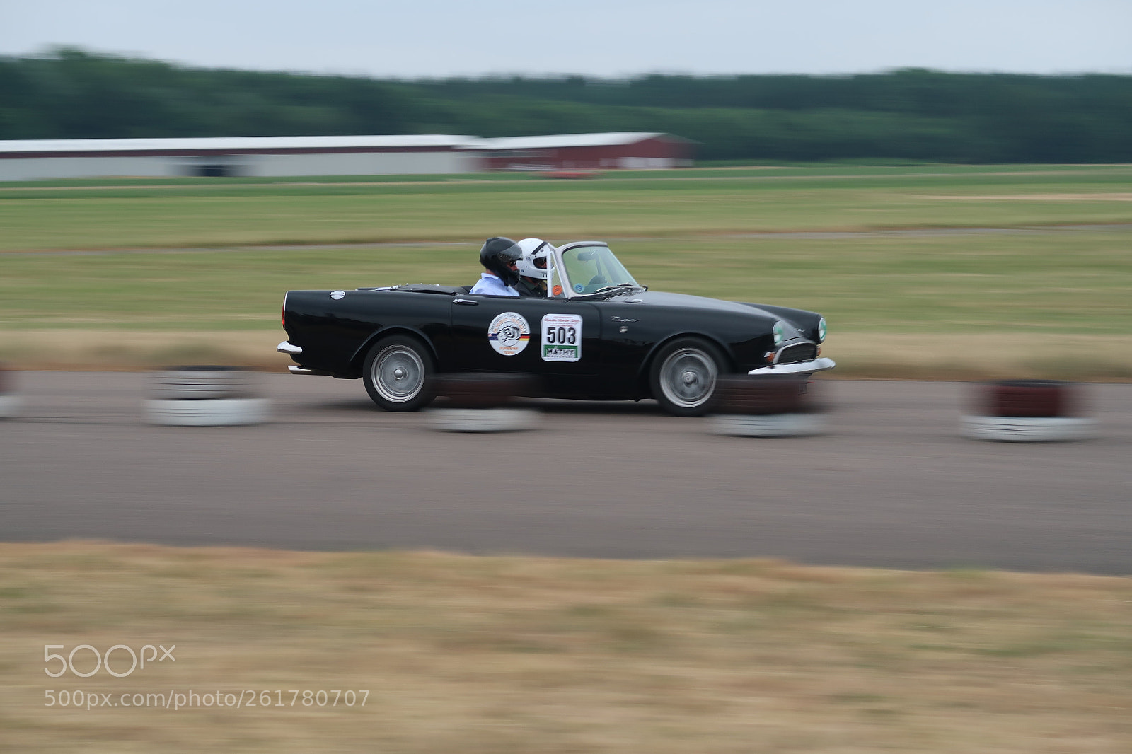 Canon PowerShot G7 X Mark II sample photo. Classic car race 2 photography
