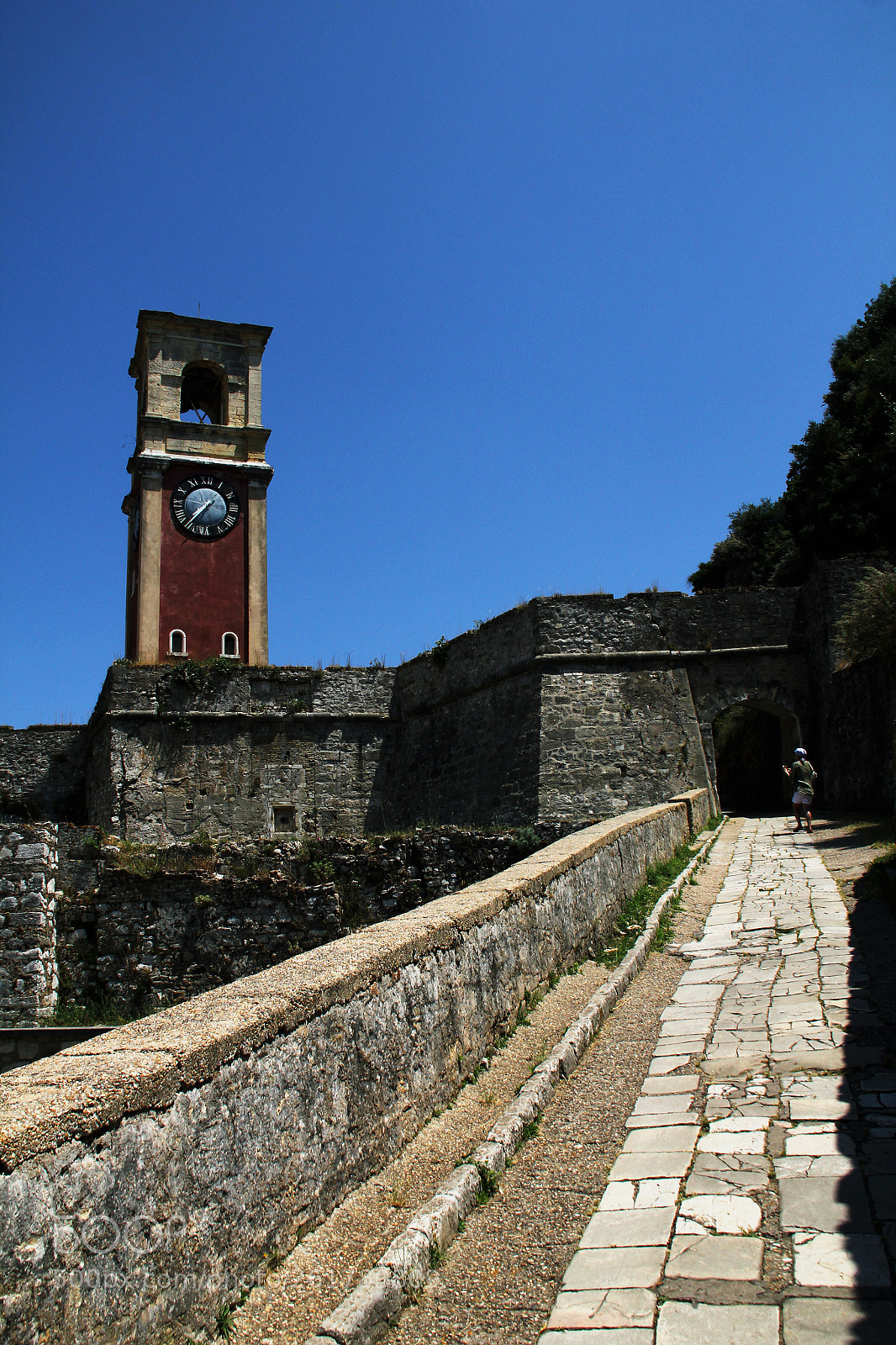 Canon EOS 550D (EOS Rebel T2i / EOS Kiss X4) sample photo. Castle photography