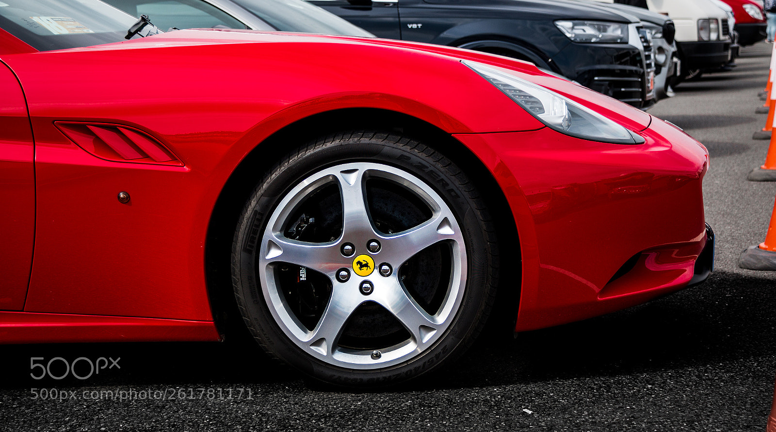 Canon EOS 70D sample photo. Automotive photography