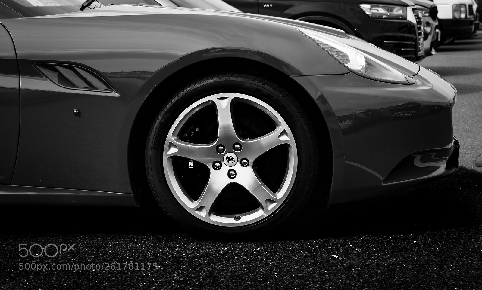 Canon EOS 70D sample photo. Automotive photography