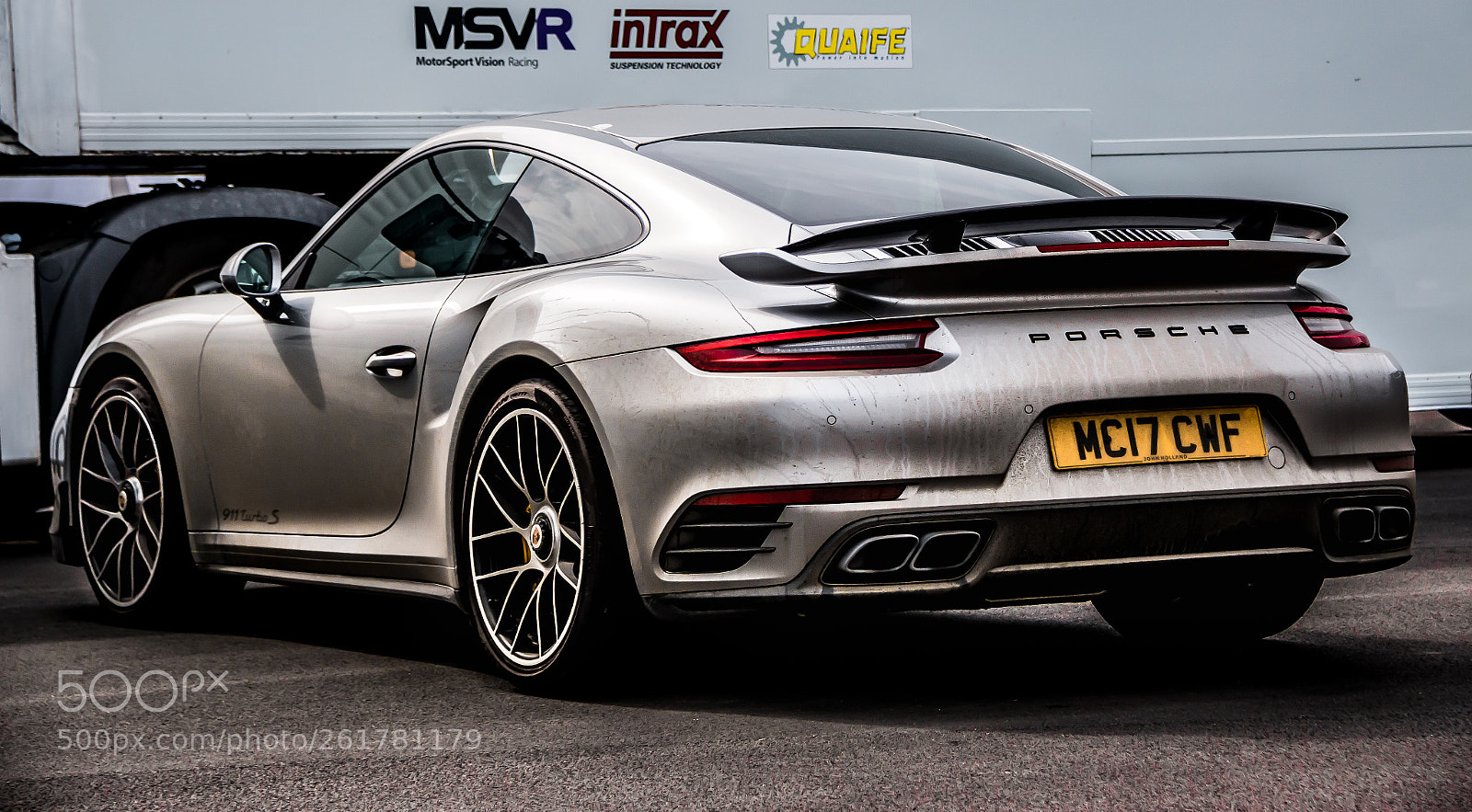 Canon EOS 70D sample photo. Automotive photography