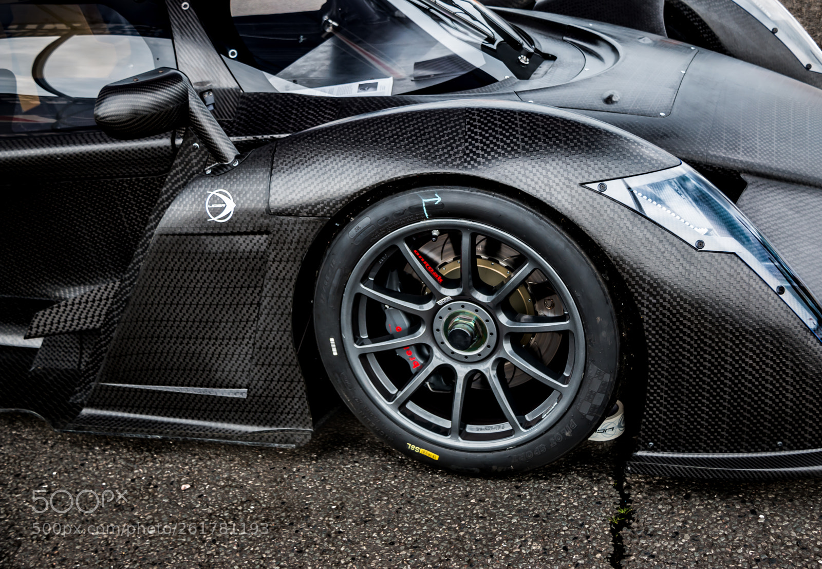 Canon EOS 70D sample photo. Automotive photography