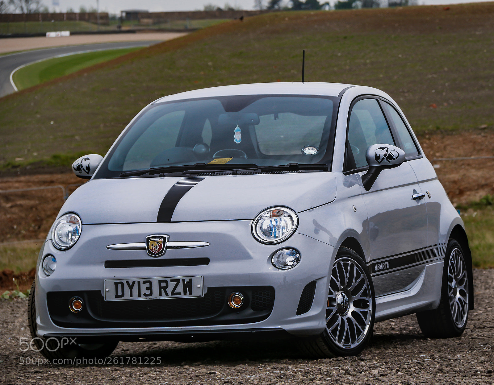 Canon EOS 70D sample photo. Automotive photography