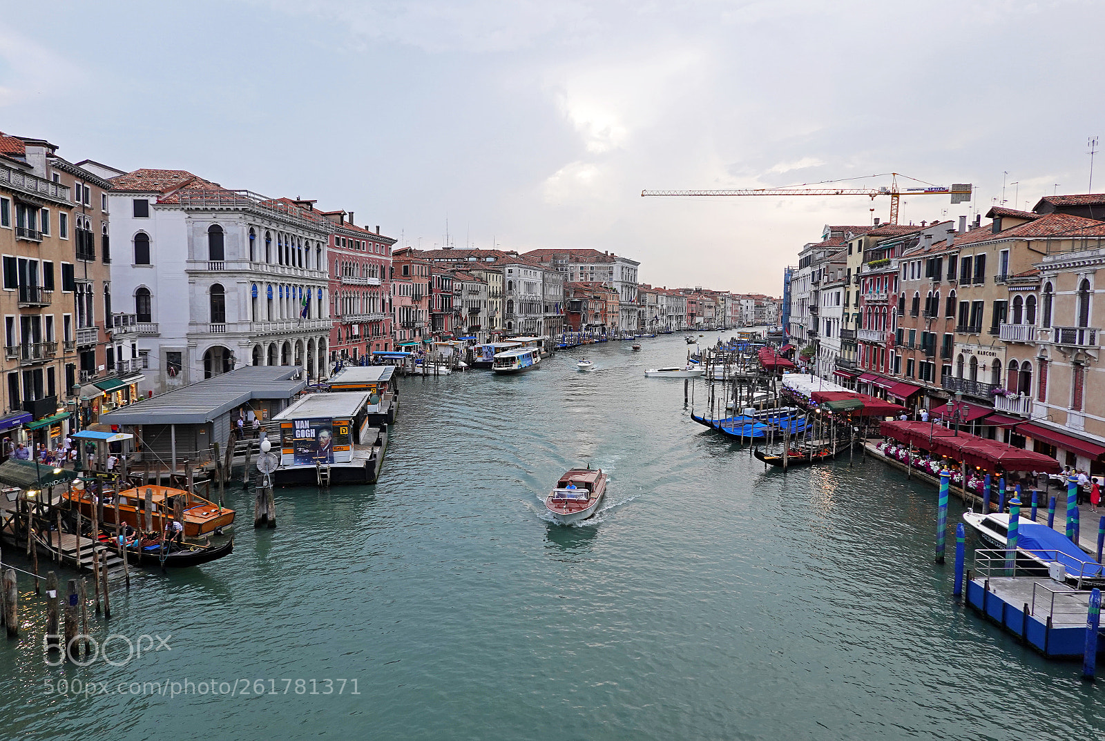 Sony Cyber-shot DSC-RX100 VI sample photo. Postcard from venice photography