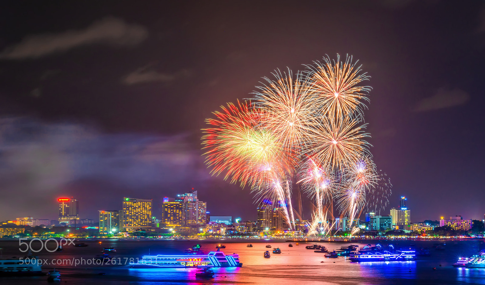 Nikon D800E sample photo. Pattaya international fireworks festival 2018 photography