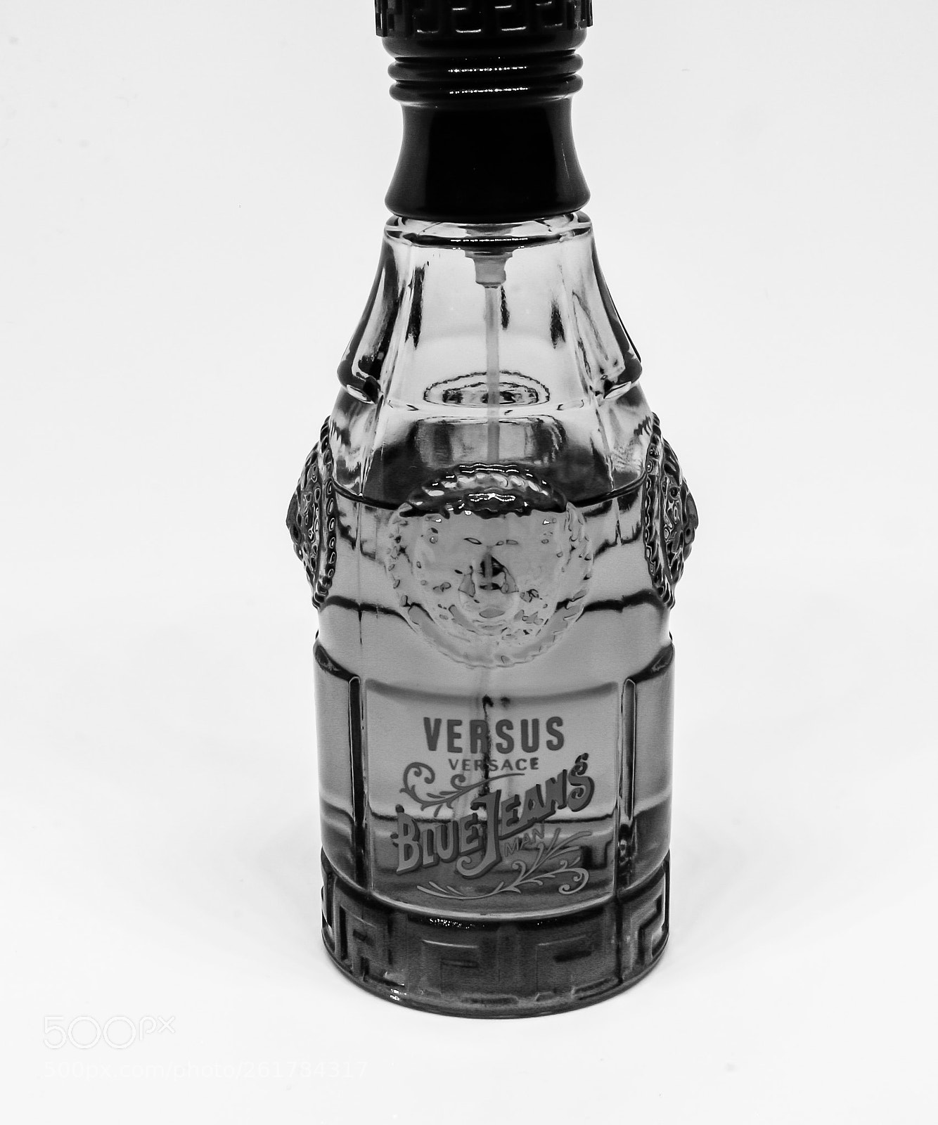 Canon EOS 70D sample photo. A fragrance bottle photography