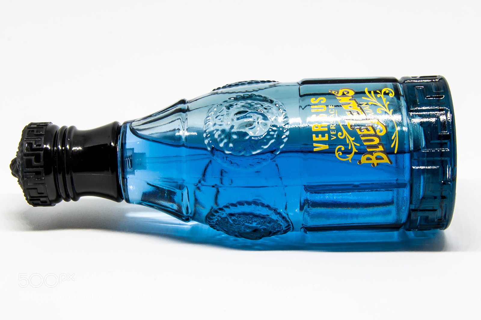 Canon EOS 70D sample photo. A bottle of designer photography