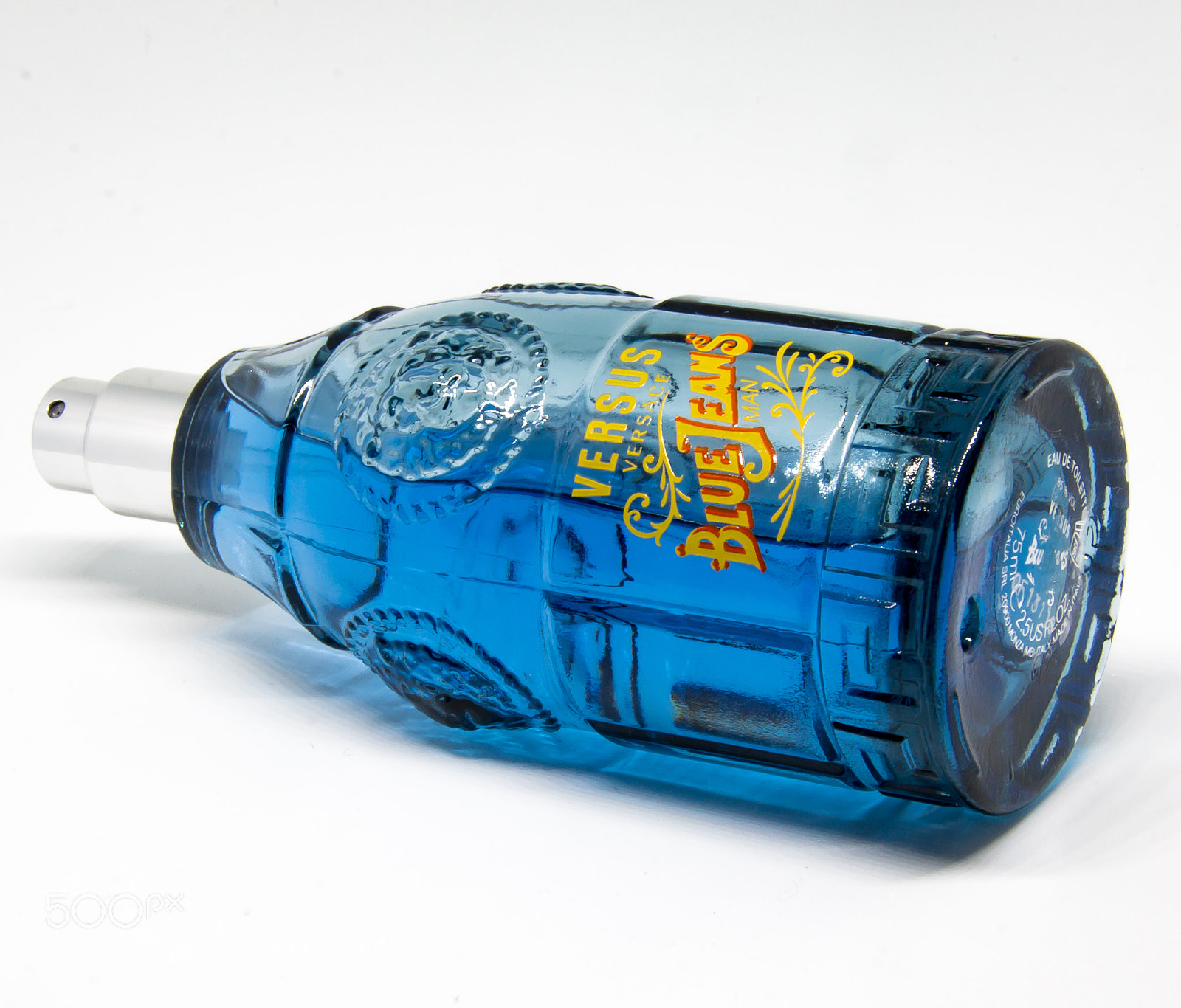 Canon EOS 70D sample photo. A bottle of designer photography