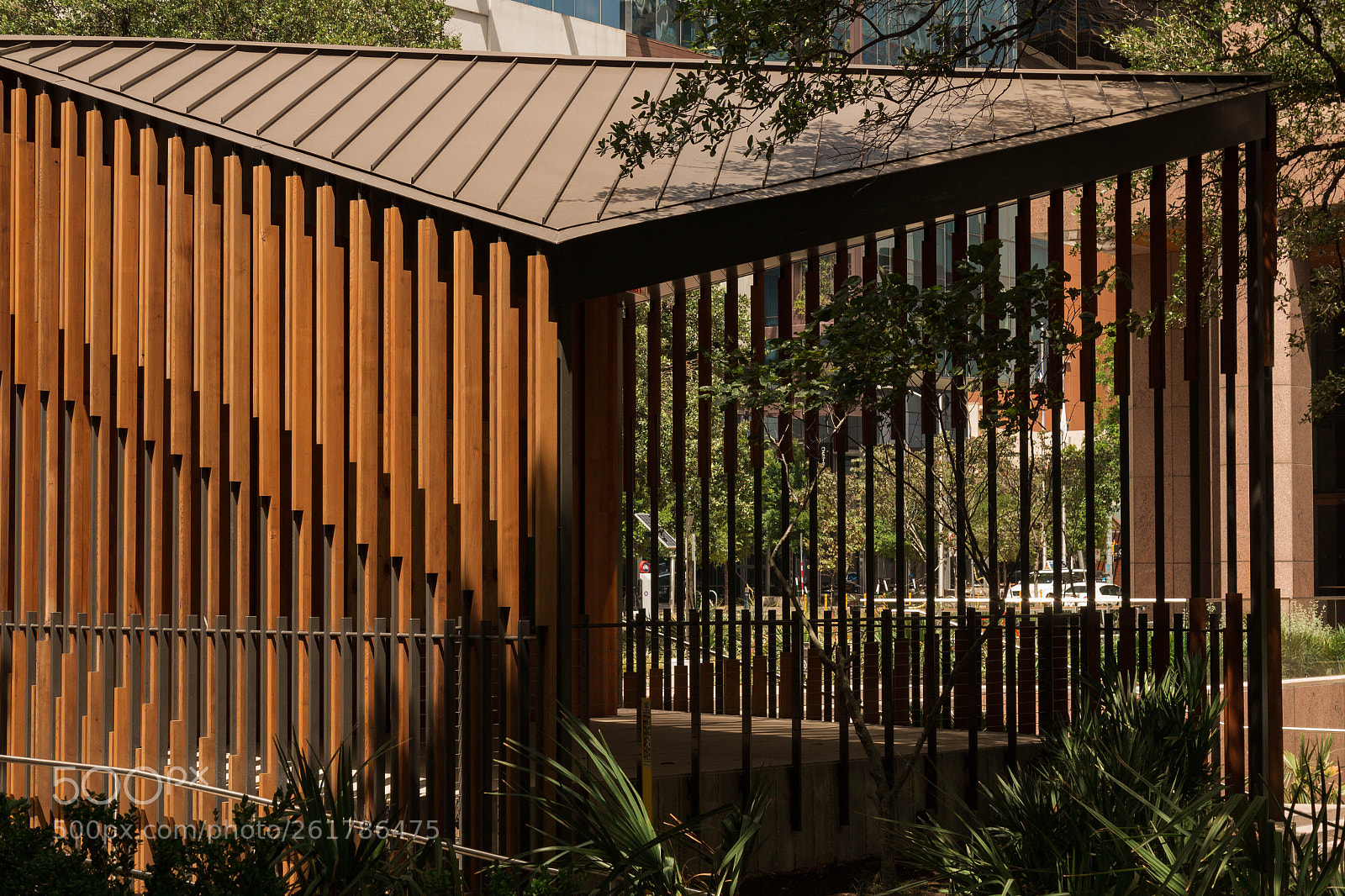 Canon EOS 70D sample photo. Austin's geometric gazebo i photography