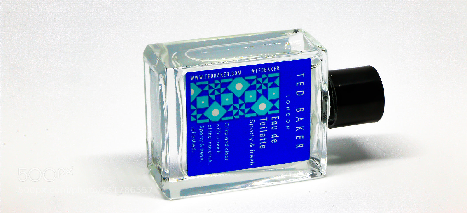 Canon EOS 70D sample photo. Designer fragrance photography