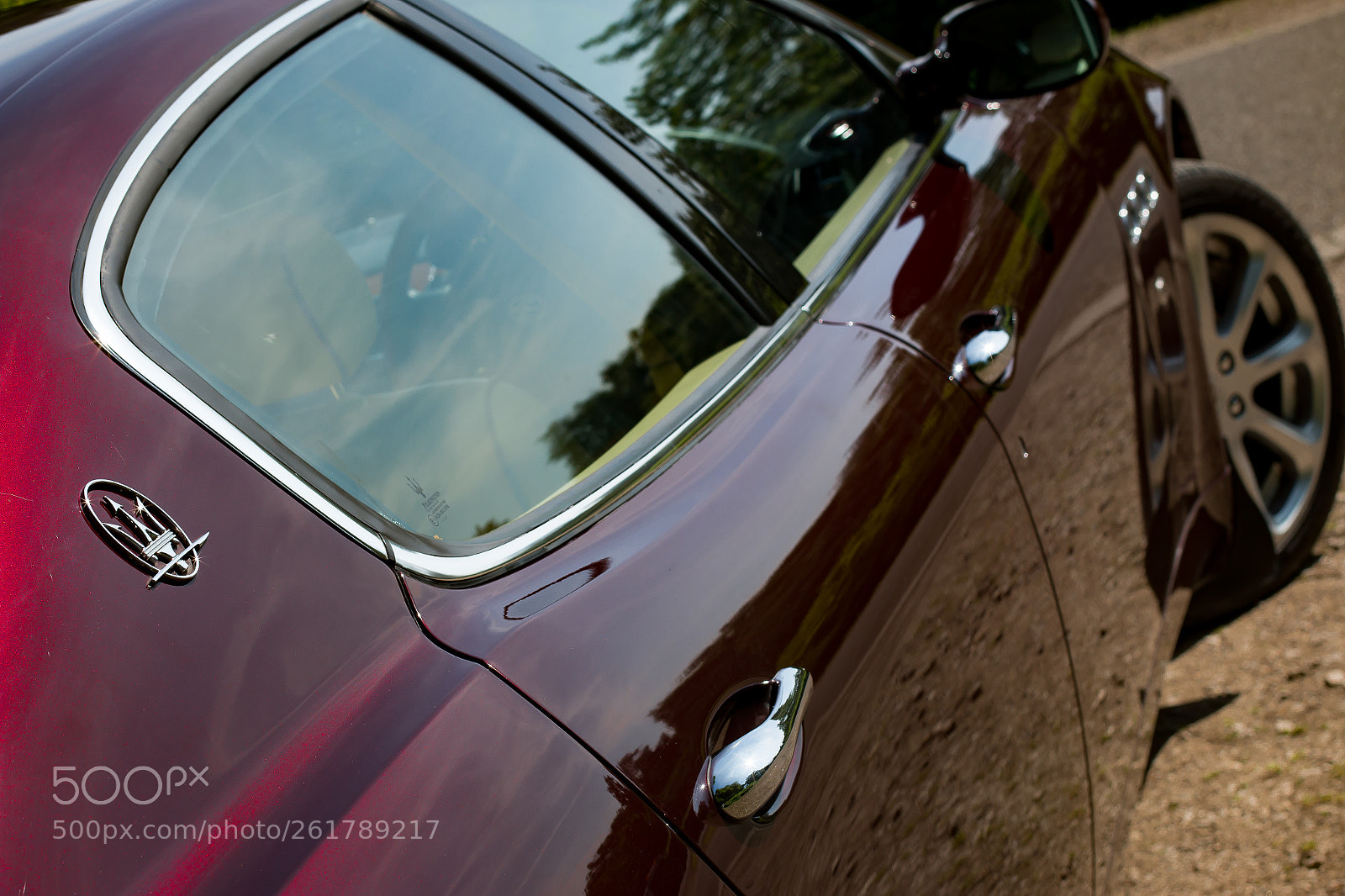 Canon EOS 70D sample photo. Maserati quattroporte photography