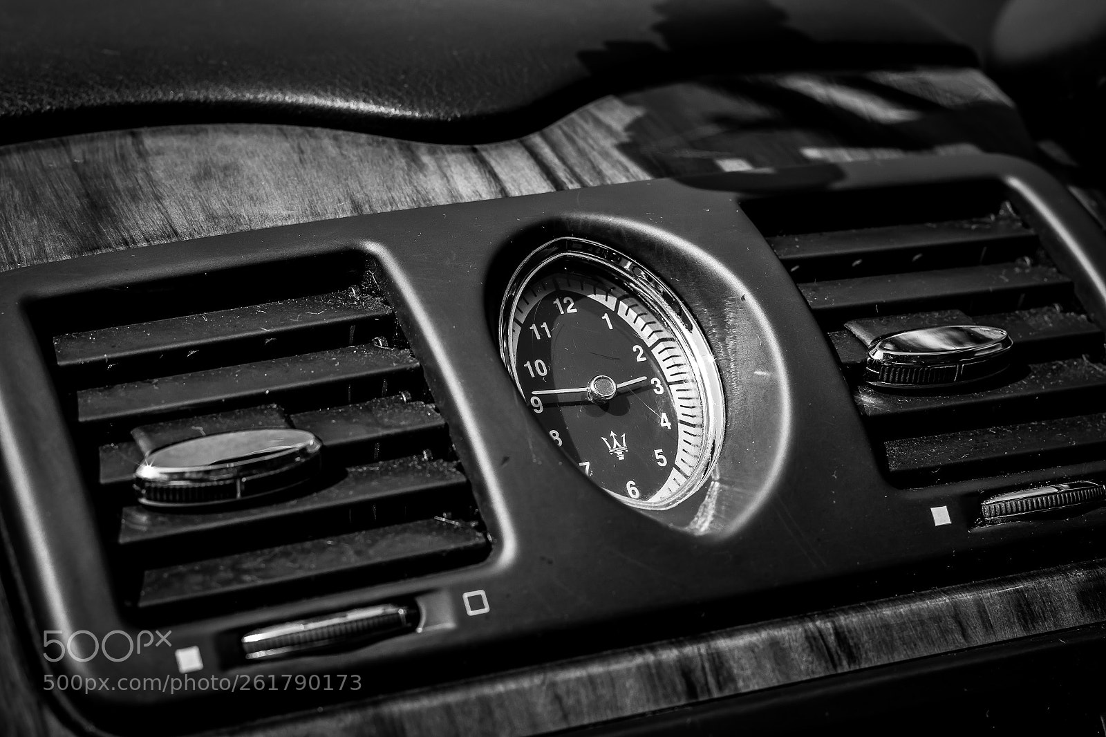 Canon EOS 70D sample photo. Maserati quattroporte photography